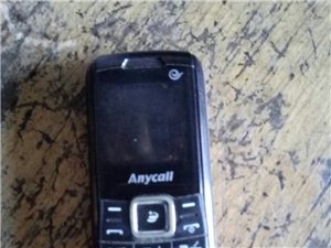 出售电信情侣卡外带两个手机